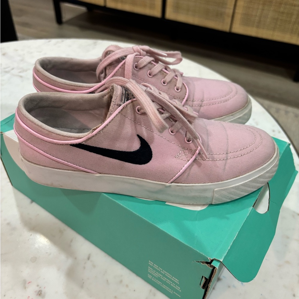 Nike Stefan Janoski Pink Shoes sz 6